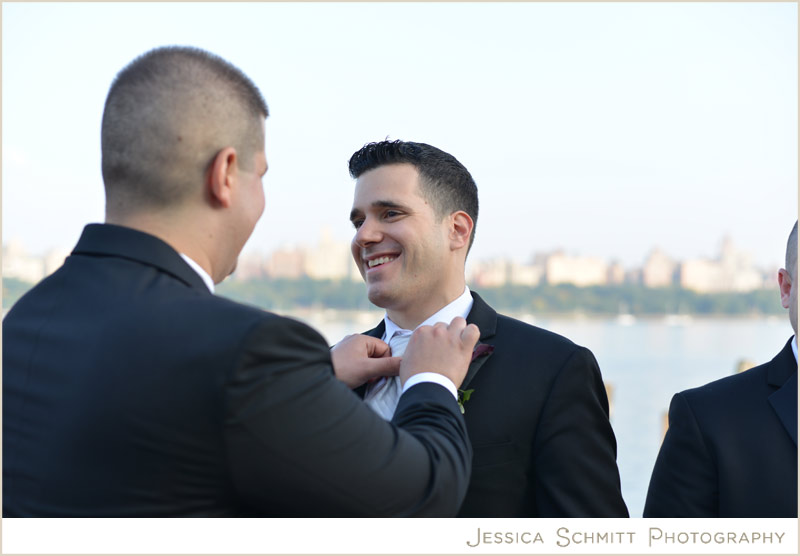 groomsmen-tie-candid-wedding-photography wedding photography best man tie