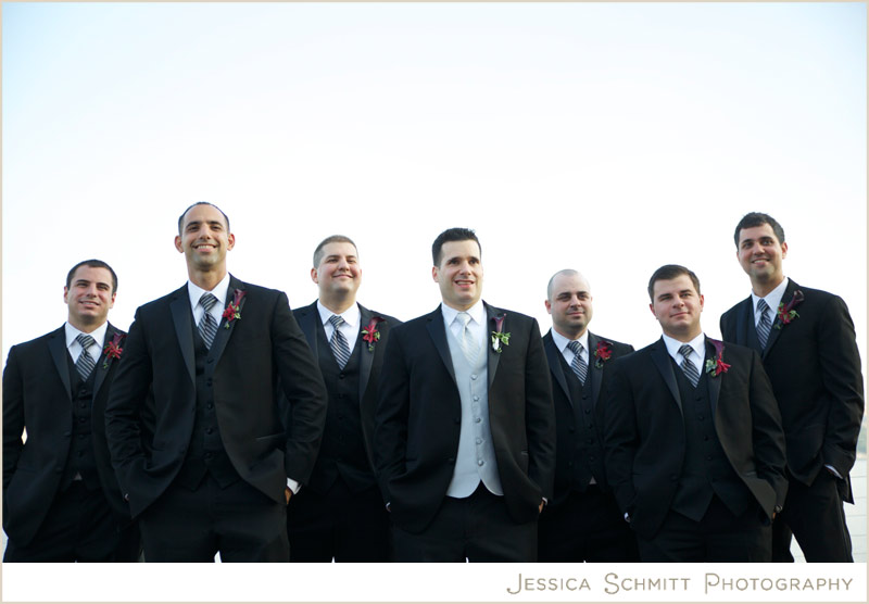 groomsmen-wedding-photography-ideas Groomsmen wedding photography