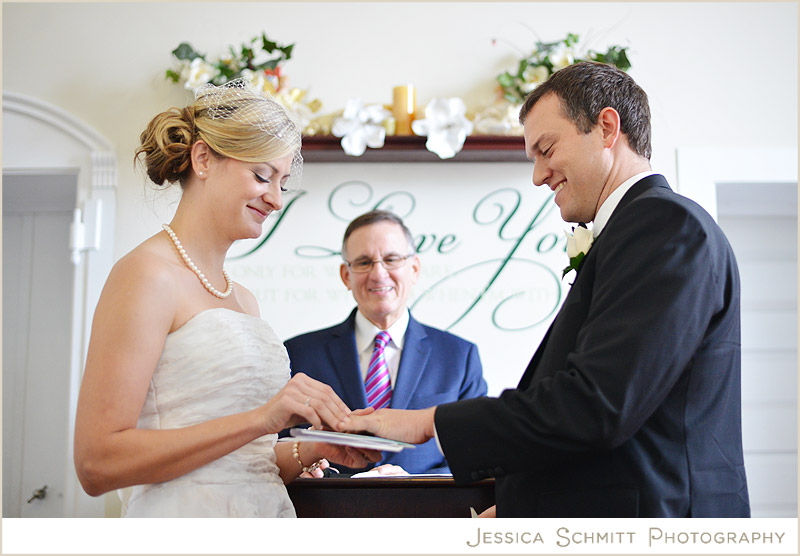 Annapolis-maryland-courthouse-wedding-elope Annapolis courthouse Wedding elopement photography