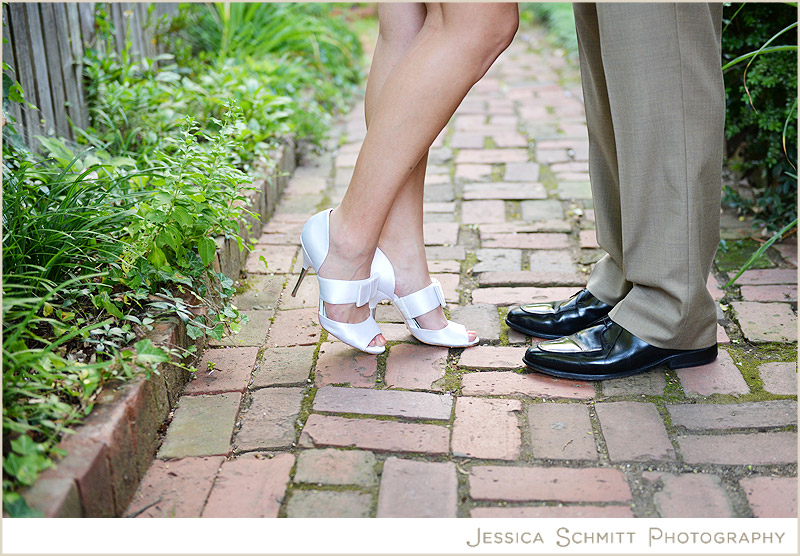 wedding-shoes-modern-bows modern white wedding shoe with bow