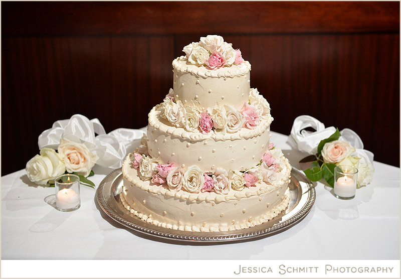 wedding-cake-roses wedding cake roses