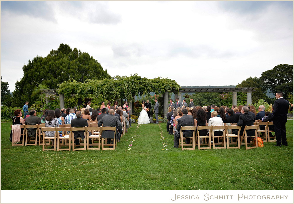 wedding-wave-hill-ceremony-ny Wave Hill Wedding NY