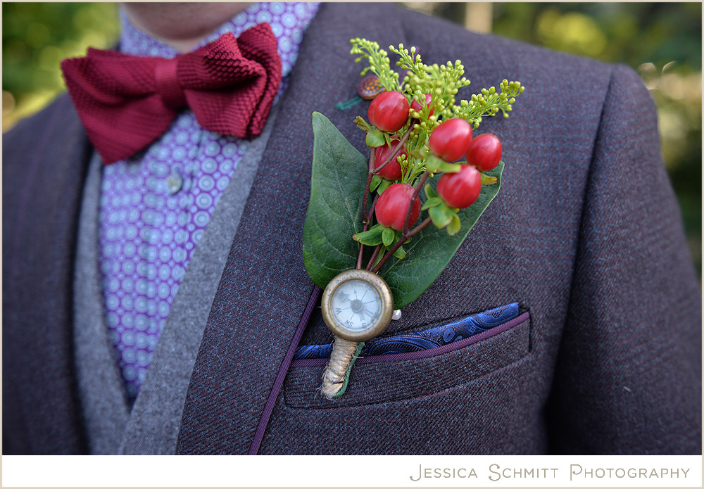 unique-autumn-boutineer-compass ted baker wedding photography nyc