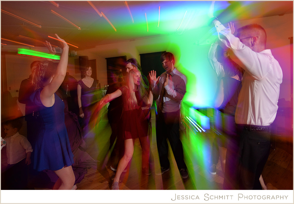 dancing-fun-blur dancing wedding photography