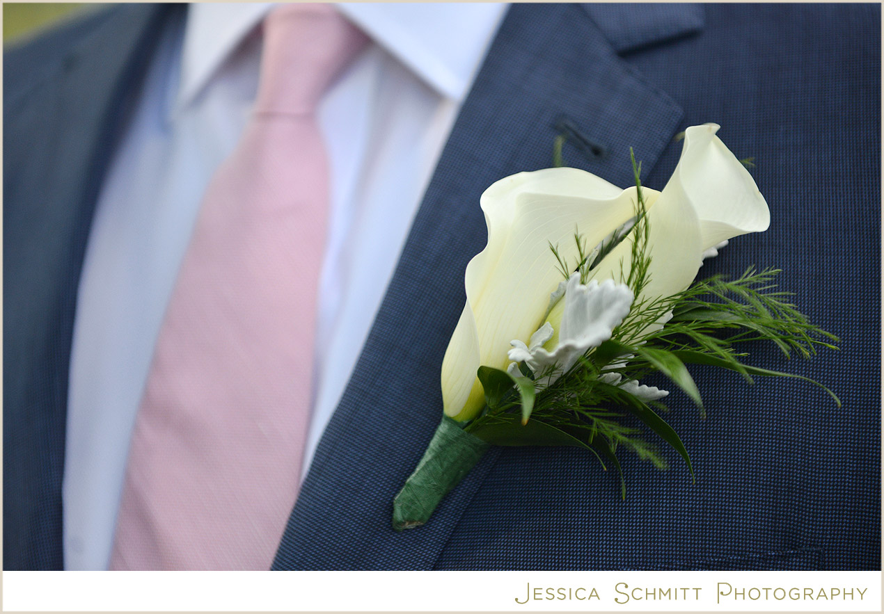 groom boutineer lily