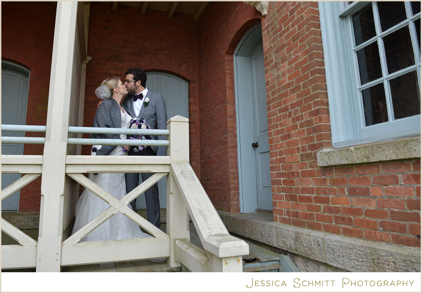 block-island-wedding-lighthouse